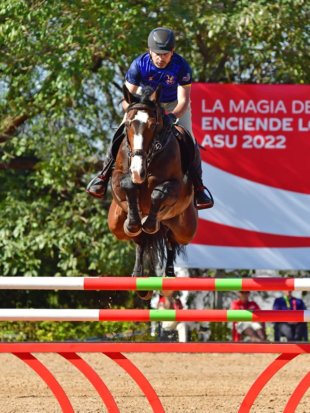 Gonzalo Mesa salto en caballo